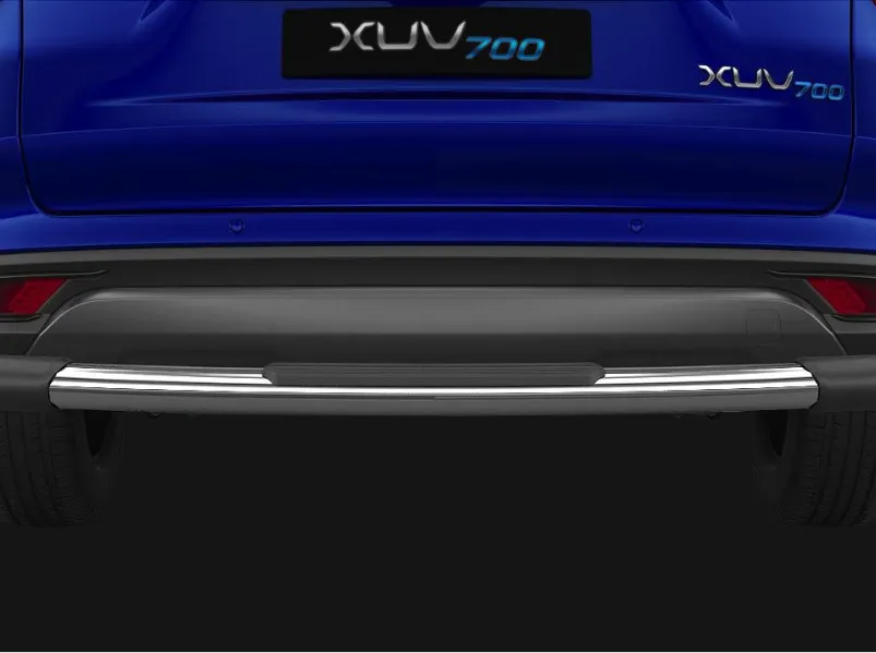 XUV700